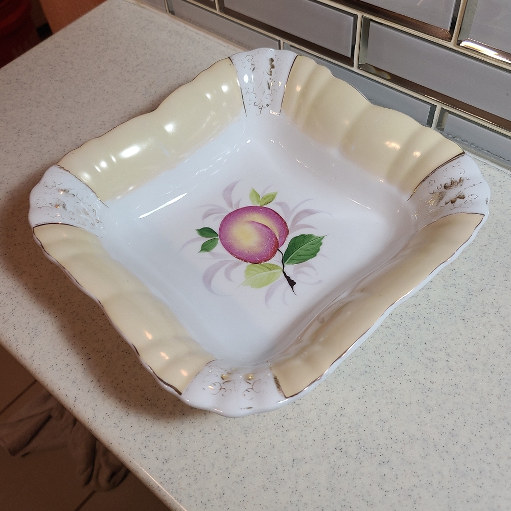 Vintage kitchen salad bowl